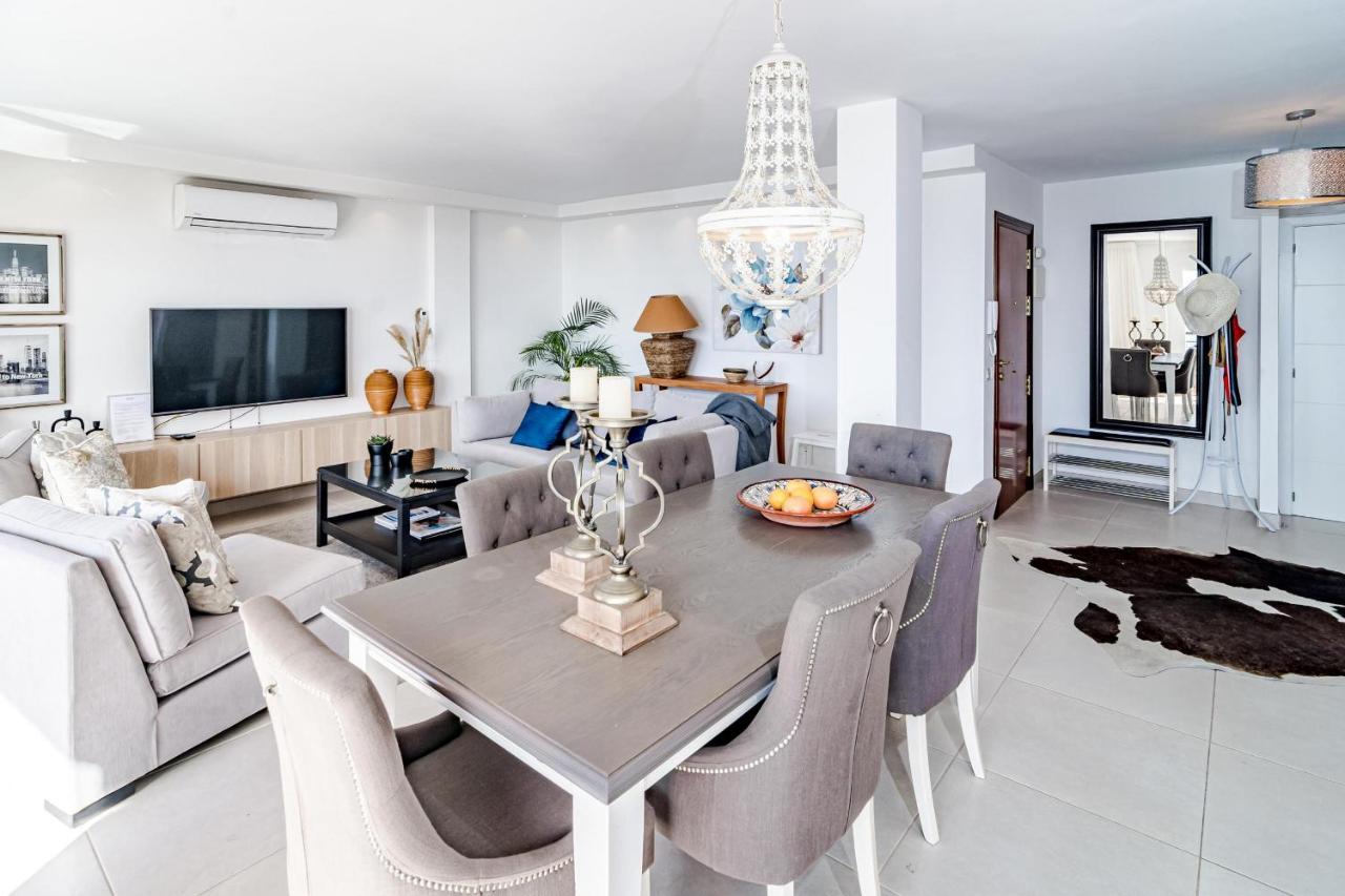 Cp - Modern Beachside Apartment In Estepona Exterior photo