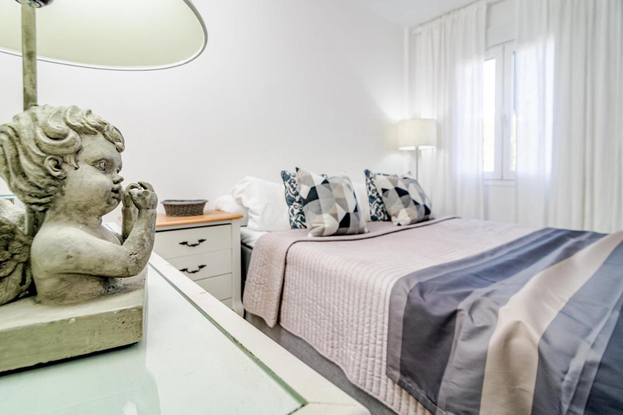 Cp - Modern Beachside Apartment In Estepona Exterior photo