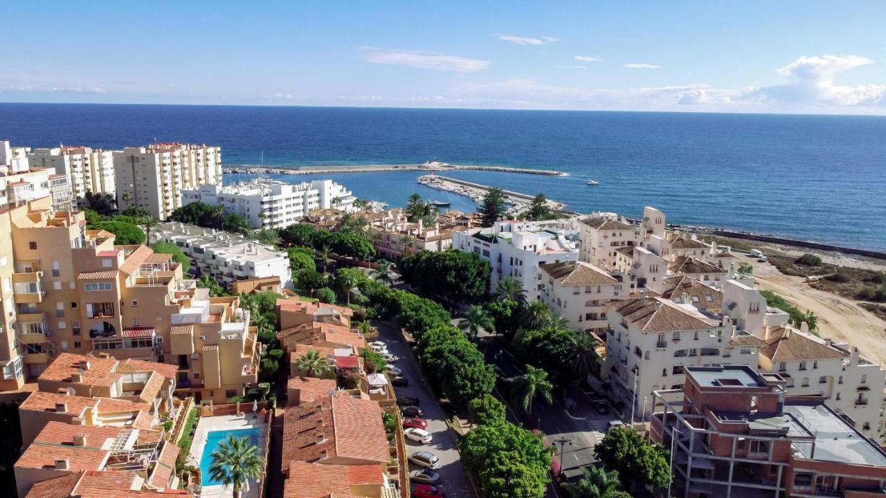 Cp - Modern Beachside Apartment In Estepona Exterior photo